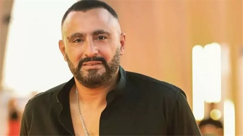 زواج احمد السقا.. نزار الفارس يستضيف أحمد السقا في تابوو