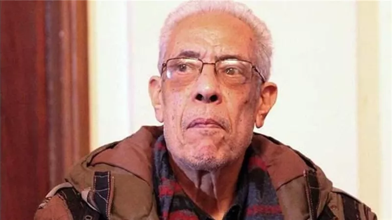بعد رحيل نبيل الحلفاوي.. كيف تؤثر الشيخوخة على الصحة وتزيد مخاطر الوفاة؟