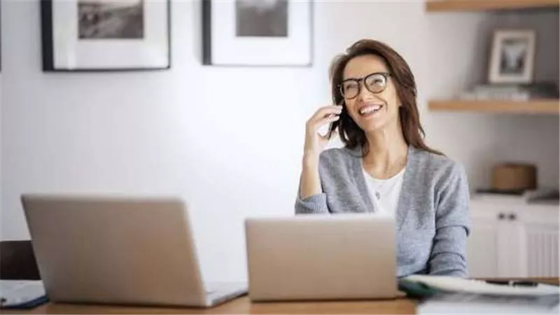وظائف مثالية للسيدات للعمل من المنزل.. منها وظيفة الطبيب وكاتب المحتوى