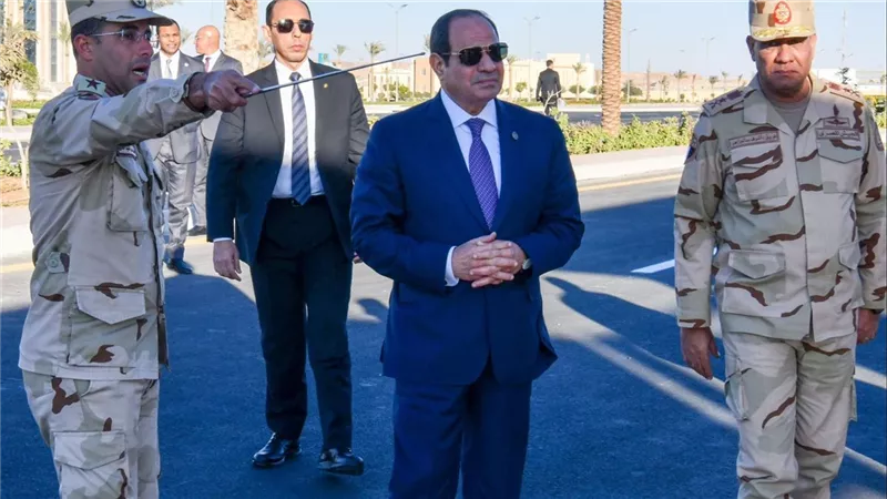 تفاصيل جولة الرئيس السيسي للأكاديمية العسكرية ونادي الفروسية 