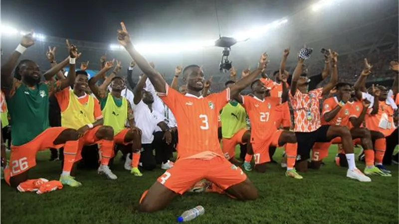 جوائز الكاف.. كوت ديفوار أفضل منتخب.. و لامين كامارا أفضل لاعب شاب 