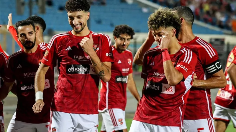 صراع محلي خليجي على ضم محترف النادي الأهلي في الشتاء 