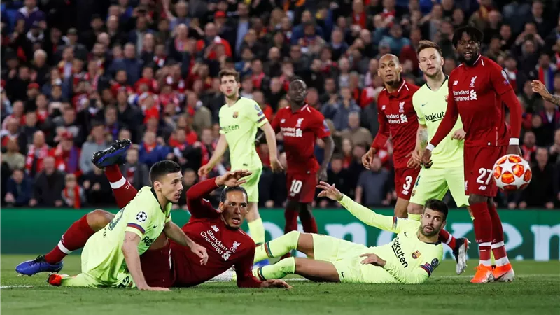 نجم ليفربول على رادار برشلونة في الميركاتو الصيفي مجانًا 