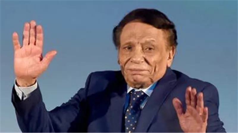 تعرف على تطورات الحالة الصحية للزعيم عادل إمام..تفاصيل