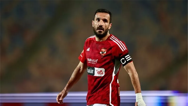موعد مشاركة علي معلول مع النادي الأهلي.. كولر يحسمها 