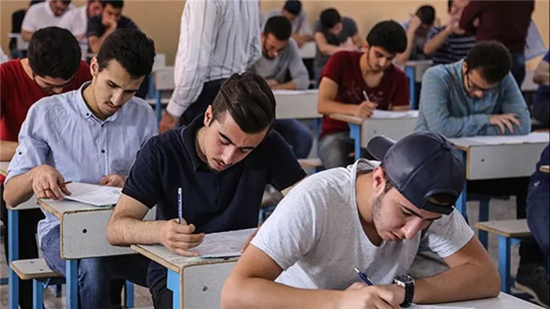 لينك سريع.. تحميل نماذج امتحانات الصف الثاني الثانوي للشعبة الأدبية