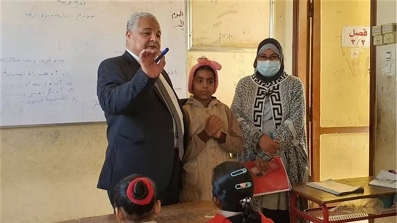 تعليم الأقصر تحتفل باليوم العالمي للغة العربية بمعارض وعروض فنية لطلاب المدارس