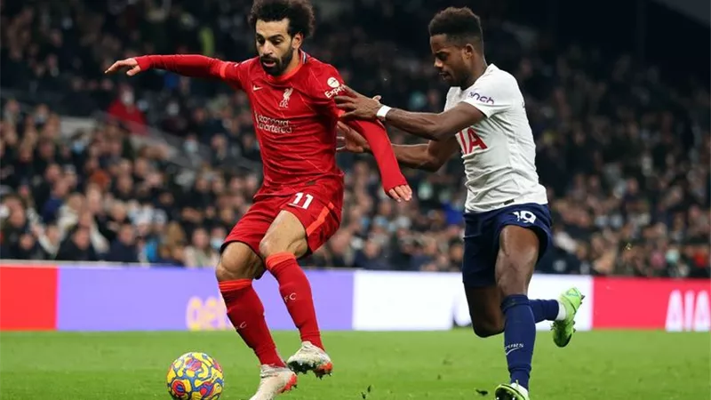 موعد مباراة ليفربول أمام توتنهام هوتسبر في الدوري الإنجليزي والقنوات الناقلة 