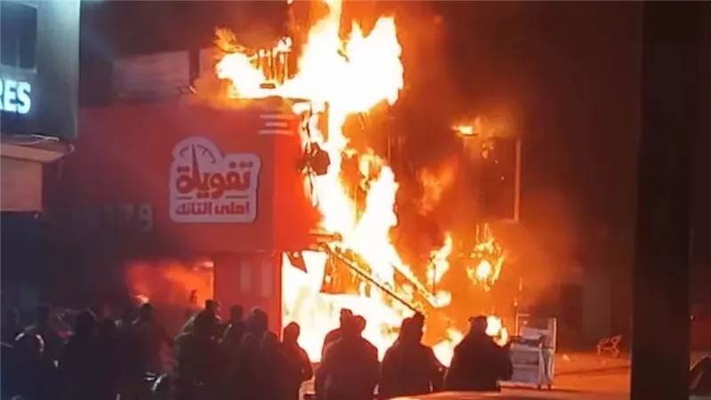 حريق مطعم فيصل..التحريات تكشف السبب الرئيس للواقعة وقرارات عاجلة للنيابة 