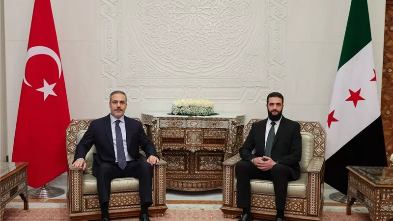 5 ملفات هامة علي طاولة أحمد الشرع ووزير الخارجية التركي