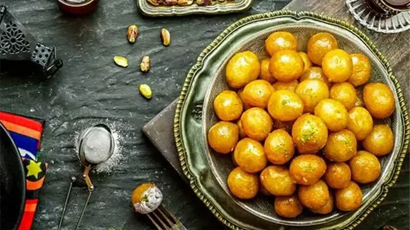 طريقة عمل الزلابية زي المحلات بمكونات سهلة وصحية بسيطة من المنزل