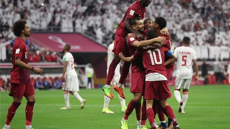 تعادل عمان ضد قطر 1-1 في الشوط الأول ببطولة كأس الخليج العربي 