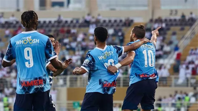 بيراميدز يواجه فاركو في صراع النقاط بالدوري المصري الممتاز الليلة