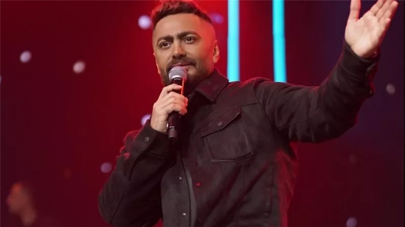 تامر حسني يستعد لاستقبال 2025 بجدول فني مزدحم.. تفاصيل 