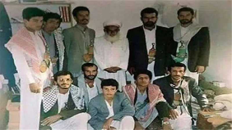جيش وسلاح وسطوة.. من هم عائلة الحوثي التي ورطت اليمن مع إسرائيل 