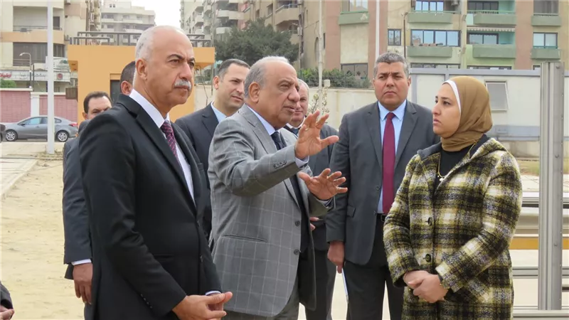تفاصيل زيارة وزير الكهرباء لـ هيئة الطاقة الجديدة والمتجددة