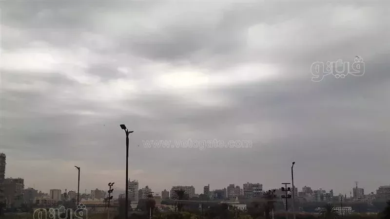4 مئوية.. الأرصاد الجوية تحذر من طقس بارد ونشاط الأمطار ودرجات الحرارة 