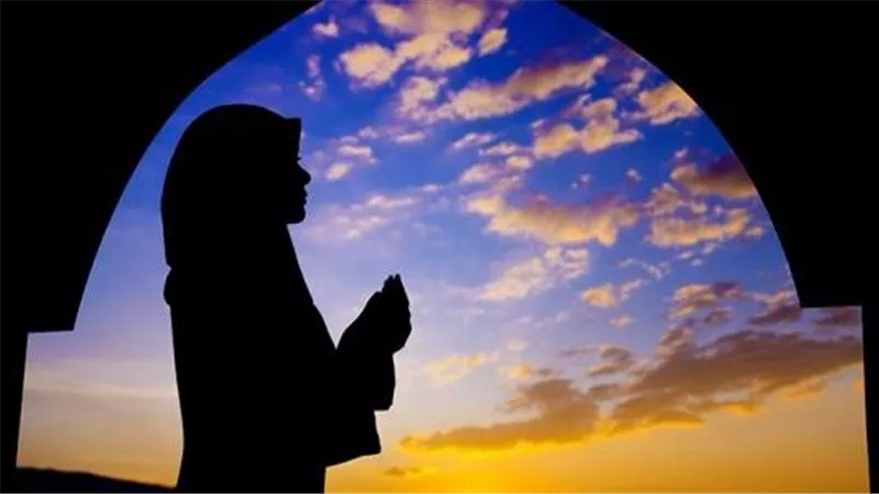 أدعية العام الجديد.. لتفريج الهموم والصعوبات والراحة