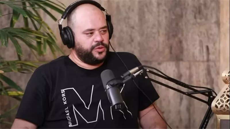  محمد ممدوح يكشف رحلته مع منى زكي ووصوله إلى النجومية