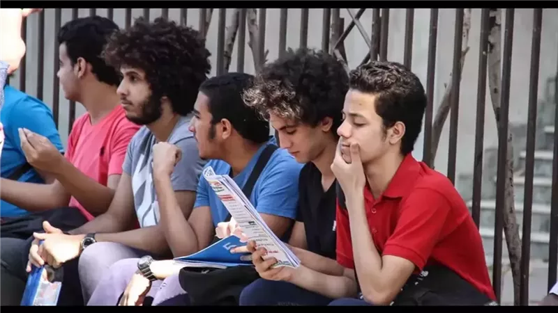 لينكات تحميل نماذج امتحانات تانية ثانوي 2025 علمي من هنا