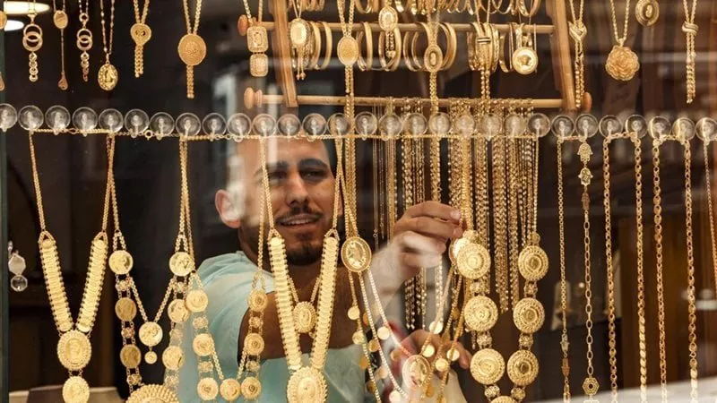 أسعار الذهب اليوم الأثنين 30 ديسمبر 2024 في مصر..تراجع محلي واستقرار عالمي