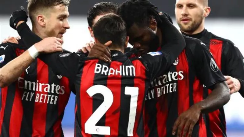  ميلان يتأهل لنهائي السوبر الإيطالي بالفوز علي يوفنتوس 2-1 