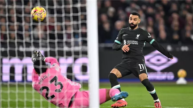 ترتيب هدافي الدوري الإنجليزي بعد هدف محمد صلاح.. السباق يشتعل مع هالاند