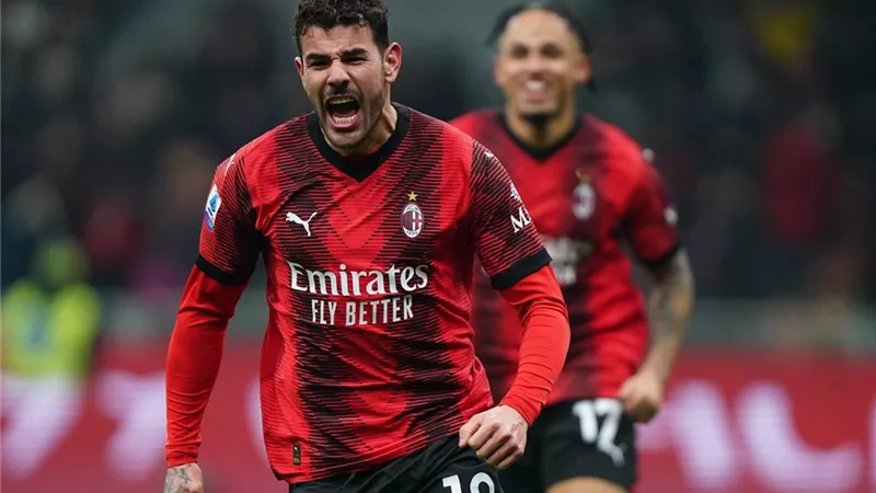 تعادل ميلان ضد روما 1-1 في قمة الجولة الـ 18 بالدوري الإيطالي   