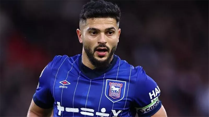 موقف سام مرسي.. تشكيل مباراة تشيلسي ضد إيبسويتش تاون في الدوري الإنجليزي