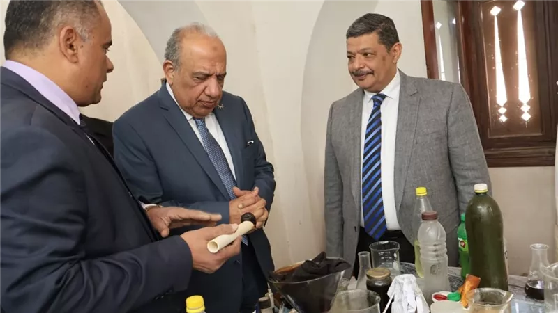 كواليس جولة وزير الكهرباء التفقدية داخل مفاعل إنشاص بالشرقية
