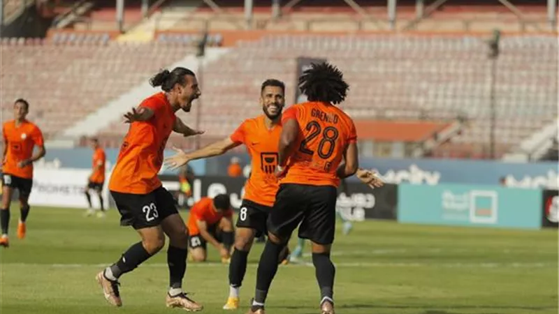 البنك الأهلي يهزم غزل المحلة بهدف فى الدورى المصري  
