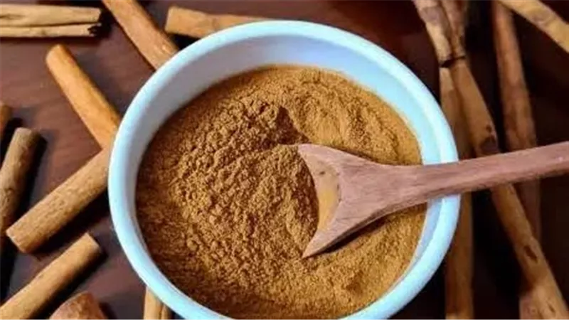 تعرف على فوائد شرب القرفة.. كنز الطبيعة لصحتك وجمالك