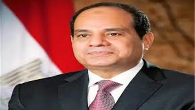 تهنئة الرئيس عبد الفتاح السيسي والسيدة انتصار السيسي ببداية العام الجديد 2025