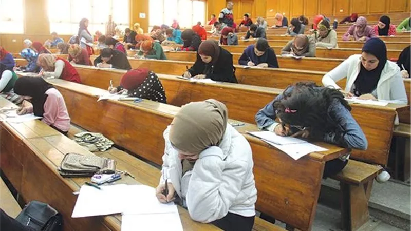 وزارة التعليم العالي تكشف الإطار المرجعي الجديد لمناهج الجامعات.. تعرف عليه