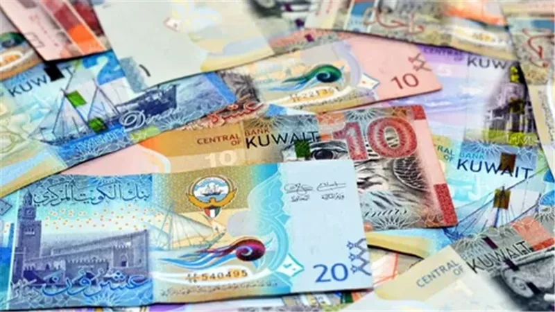 استقرار حذر.. سعر الدينار الكويتي في بنك مصر اليوم قبل الإجازة 