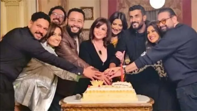 مشاهدة مسلسل سيد الناس.. تفاصيل شخصية إلهام شاهين في رمضان 2025