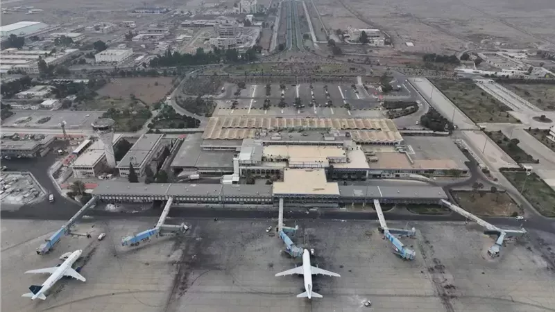 اخبار سوريا.. عودة العمل في مطار دمشق وهناك مشكلة في عبور اللبنانين 