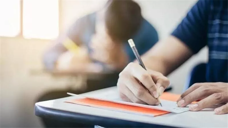 جدول امتحانات الترم الأول 2025 لجميع المراحل التعليمية