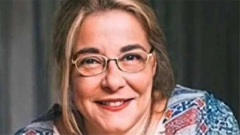 الفيلا المسكونة.. حكايات غريبة من حياة مها أبو عوف ونصيحة يوسف وهبي لها