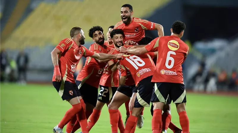 مفاجآت في تشكيل النادي الأهلي أمام سموحة بـ الدوري المصري 