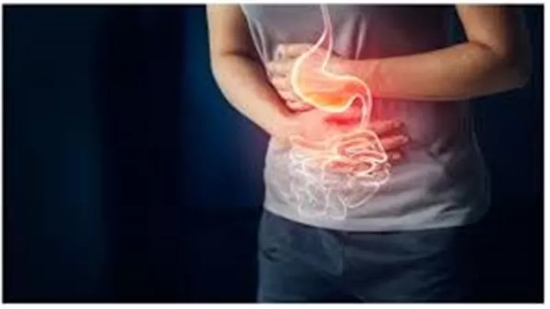 قرحة المعدة بين الأعراض والمخاطر.. كل ما تحتاج معرفته