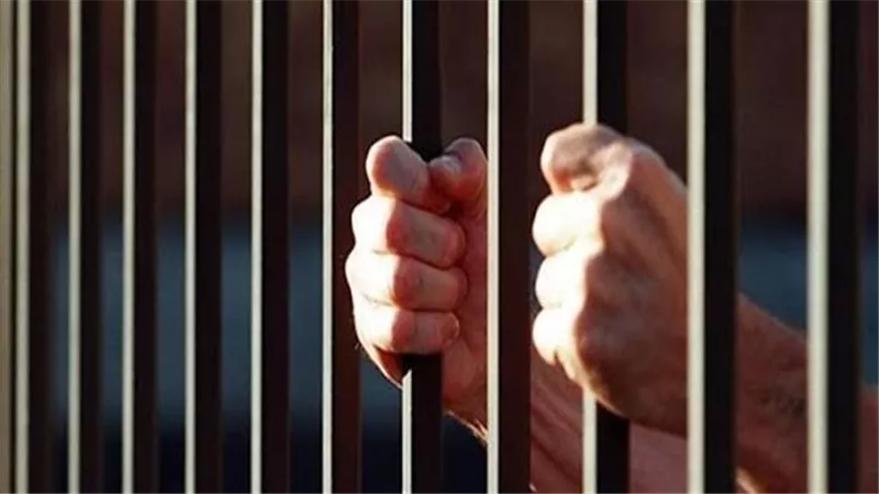 تجديد حبس متهم بدهـ.س صديقه بالسيارة إثر خلاف مالي في إمبابة