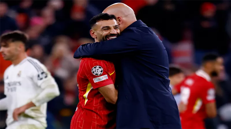 أرني سلوت: محمد صلاح الأكثر لياقة في ليفربول.. ومن الصعب تبديله