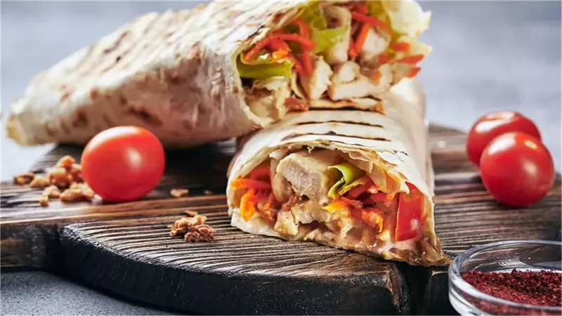 شاورما الدجاج المميزة.. وصفة لذيذة تجمع بين الطعم والصحة