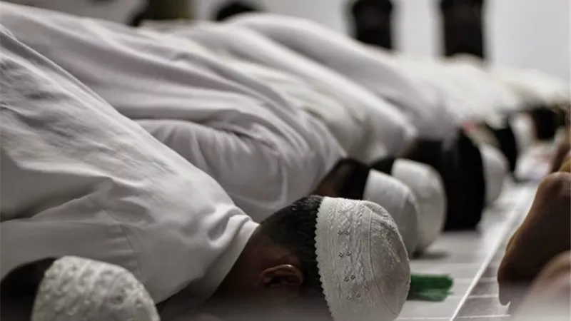 موعد الشروق اليوم الأحد 12-1-2025.. ما هي صلاة الأوابين ؟