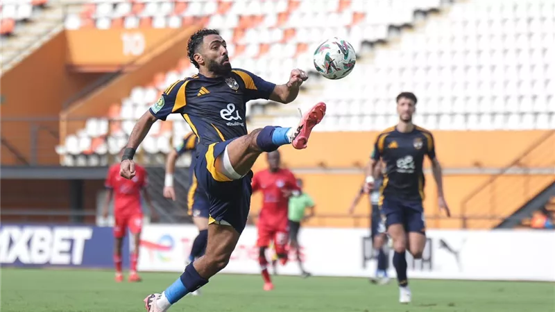 دوري أبطال أفريقيا.. استاد أبيدجان يتقدم على الأهلي في الشوط الأول
