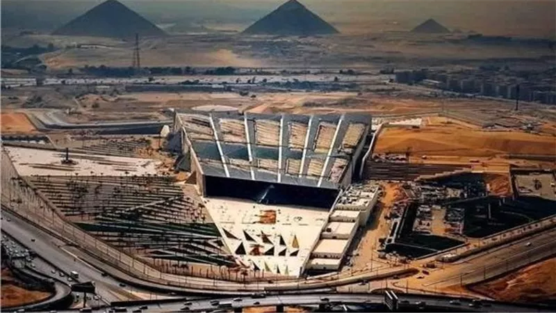 آخر استعدادات الحكومة قبل افتتاح المتحف المصري الكبير