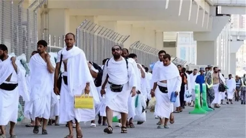 الصحة تلزم المعتمرين بتطعيم الحمى الشوكية قبل السفر في هذا الموعد