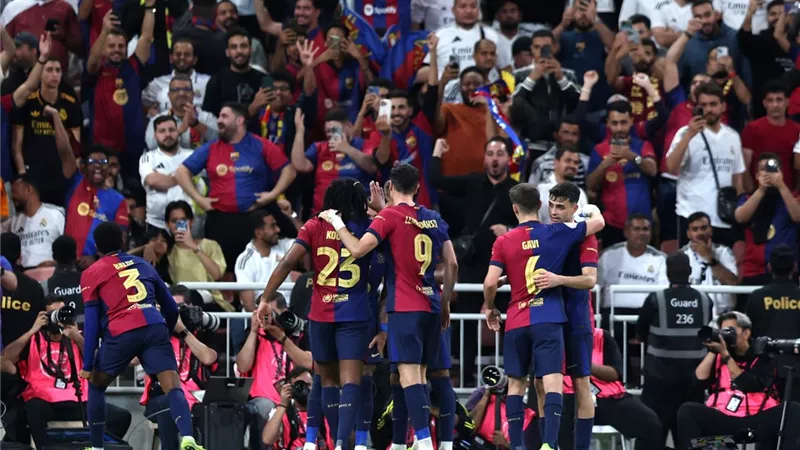 شوط سلبي بين برشلونة و ديبورتيفو ألافيس في الدوري الإسباني 