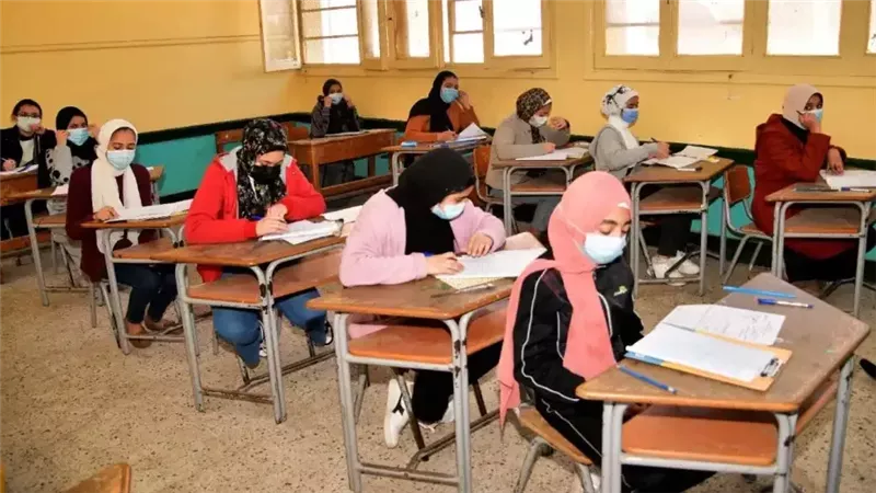 برجراف عن امتحان مادة اللغة الإنجليزية للمرحلة الإعدادية 2025.. تفاصيل